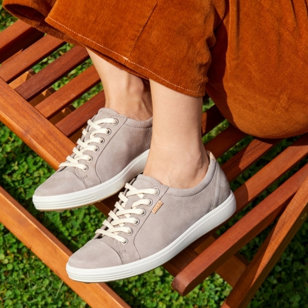 ECCO sneakers
